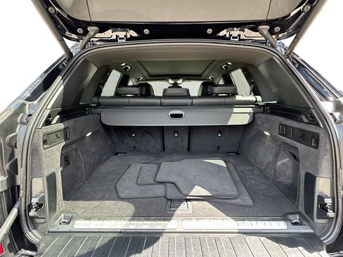 Certified 2025 BMW X5 xDrive50e w/ M Sport Package image 27