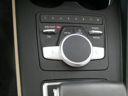 Used 2019 Audi A4 2.0T Premium Plus image 29