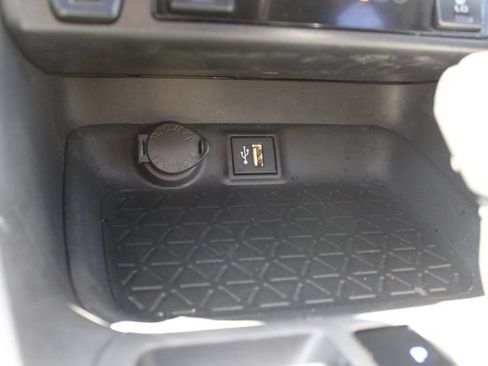 Certified 2023 Toyota RAV4 XLE Premium AWD/4WD image 32