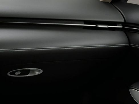 New 2026 Genesis GV70 2.5T Select AWD/4WD image 23