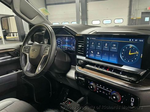 Used 2023 Chevrolet Silverado 1500 RST w/ Z71 Off-Road Package image 25