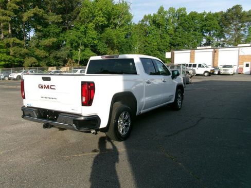 Used 2024 GMC Sierra 1500 SLT image 6