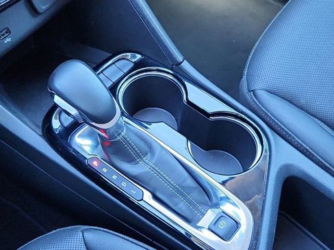 Used 2024 Buick Encore GX Sport Touring image 29