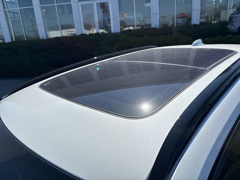 New 2026 Volvo XC40 B5 Plus w/ Protection Package Premier AWD/4WD image 12