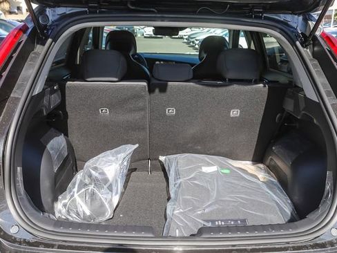 New 2026 Kia Niro LX image 27