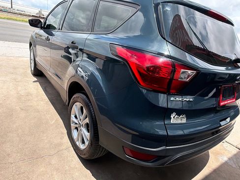 Used 2019 Ford Escape S FWD image 23
