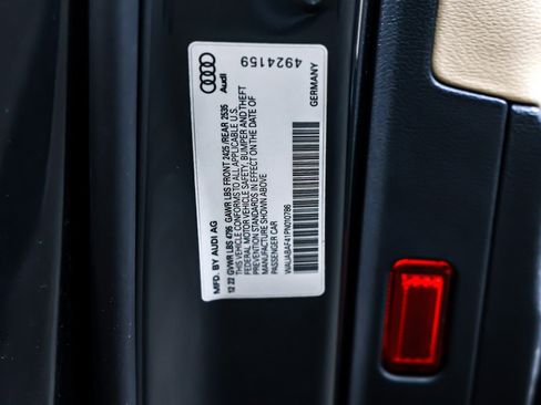 Used 2023 Audi A4 2.0T Premium w/ Convenience Package image 25