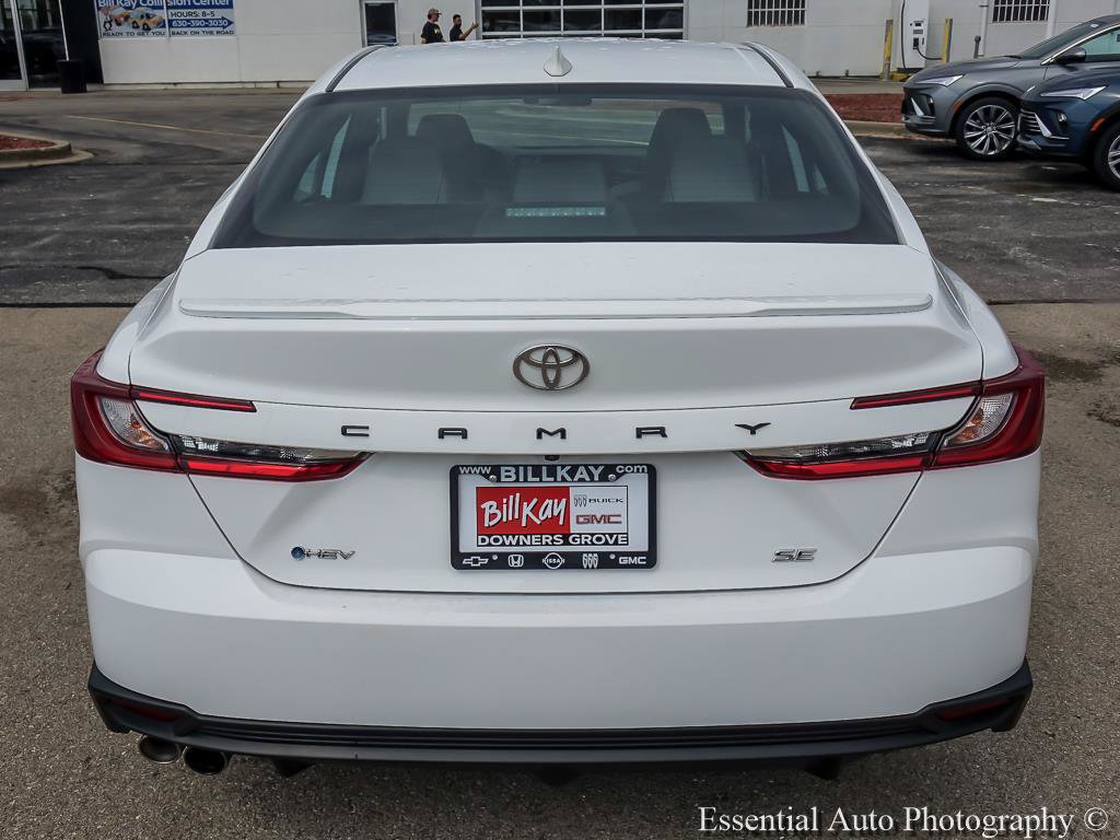 Used 2025 Toyota Camry SE FWD image 7