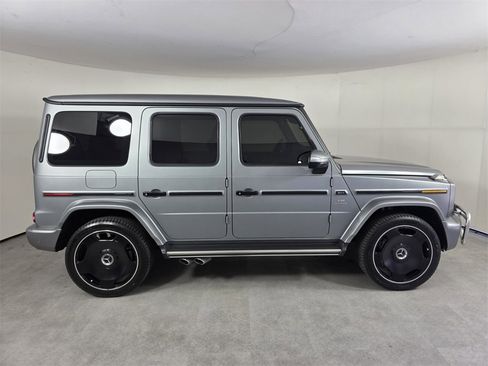Used 2025 Mercedes-Benz G 63 AMG 4MATIC image 3