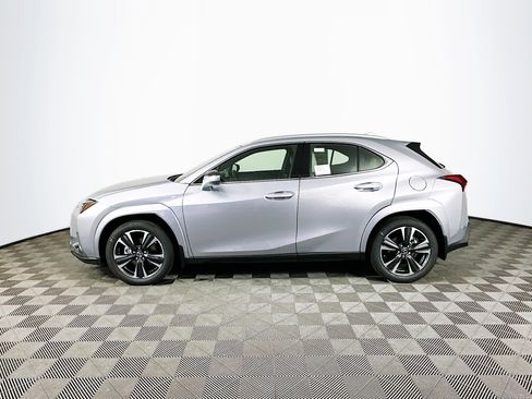 New 2025 Lexus UX 300h AWD image 4