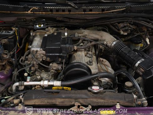 Used 1996 Geo Tracker 4WD 2-Door image 33