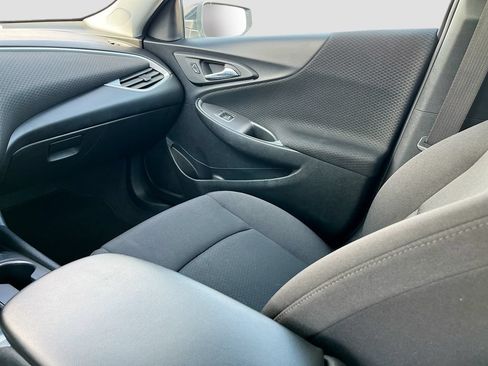 Used 2024 Chevrolet Malibu LS FWD image 21