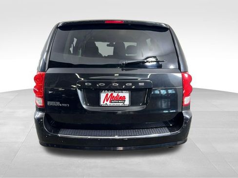 Used 2020 Dodge Grand Caravan SE FWD image 6