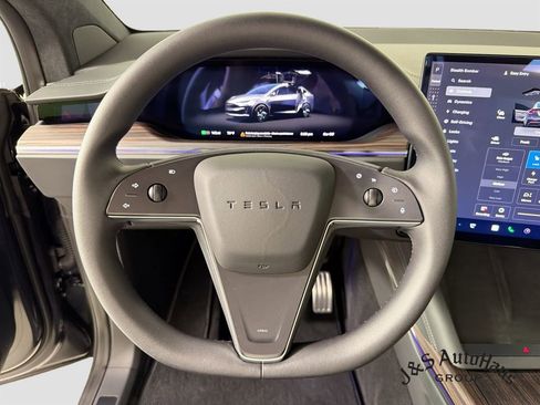 Used 2026 Tesla Model X AWD/4WD image 12