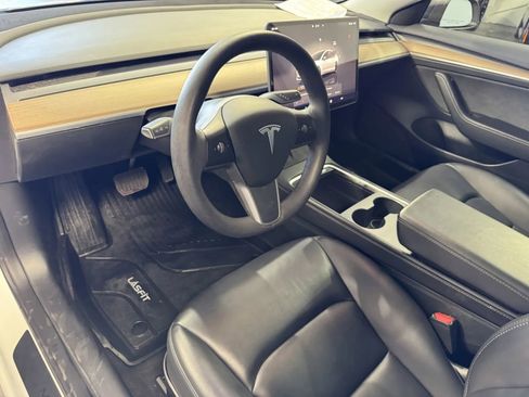 Used 2023 Tesla Model 3 Standard Range RWD image 10