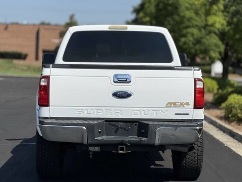 Used 2016 Ford F250 XLT image 5