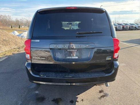 Used 2017 Dodge Grand Caravan GT image 6