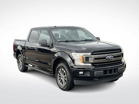 Used 2018 Ford F150 XLT w/ Equipment Group 302A Luxury image 2