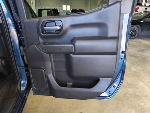 Used 2019 Chevrolet Silverado 1500 LT w/ All-Star Edition AWD/4WD image 26