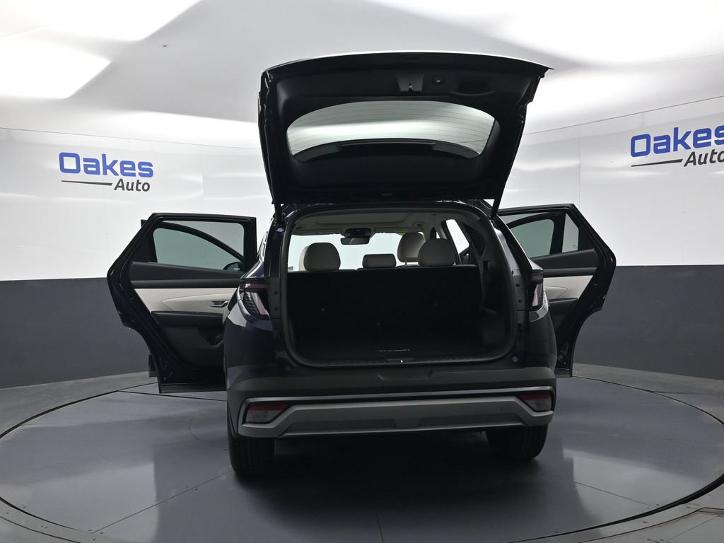 Used 2025 Hyundai Tucson SEL AWD/4WD image 57