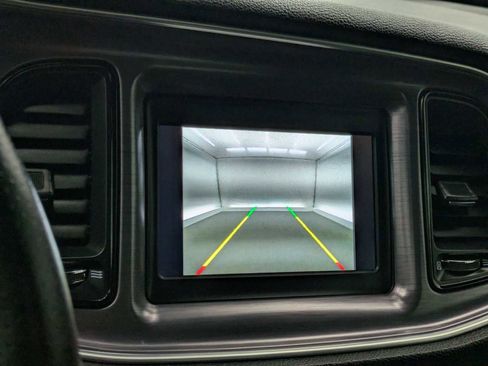 Used 2018 Dodge Challenger R/T image 27