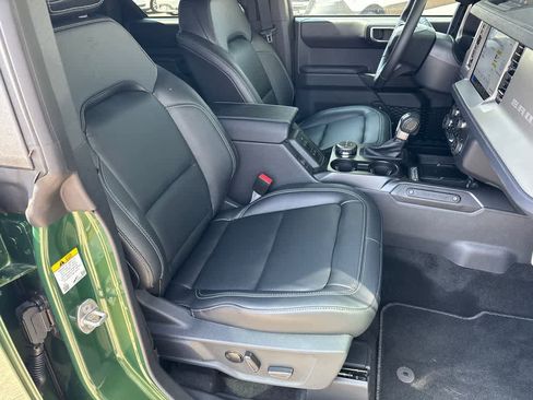 New 2025 Ford Bronco Outer Banks AWD/4WD image 12