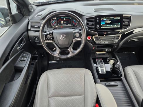 Certified 2019 Honda Passport Touring image 11