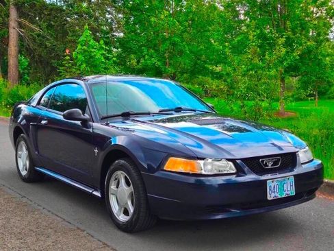 Used 2002 Ford Mustang Coupe image 7