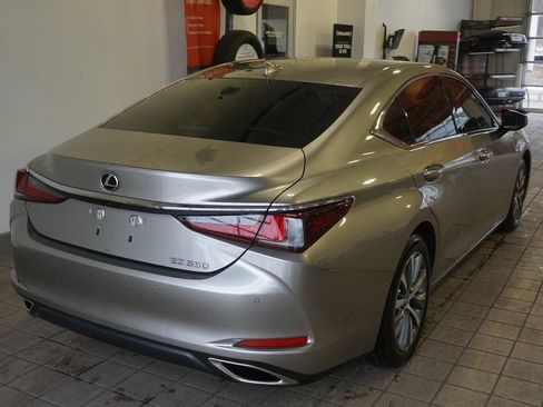 Used 2020 Lexus ES 350 image 16