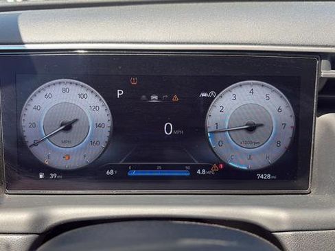 Used 2022 Hyundai Tucson Limited AWD/4WD image 10