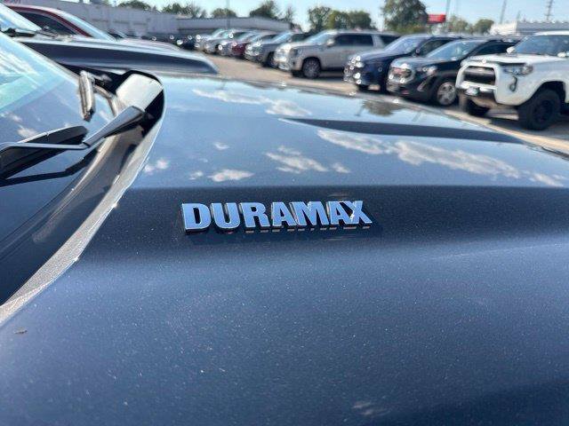 Used 2024 Chevrolet Silverado 1500 LTZ w/ Technology Package AWD/4WD image 9