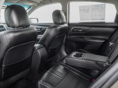 Used 2015 Nissan Altima 2.5 S w/ Power Driver Seat Package FWD image 38