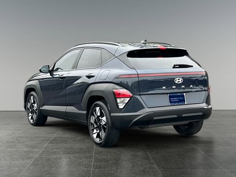 Used 2024 Hyundai Kona SEL FWD image 7