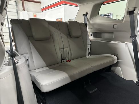 Used 2019 Volkswagen Atlas SE image 15