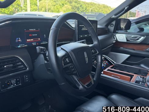 Used 2023 Lincoln Navigator Reserve AWD/4WD image 24