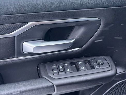 New 2026 RAM 1500 Big Horn w/ Night Edition AWD/4WD image 9