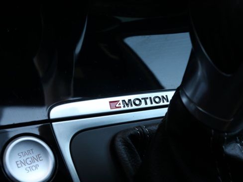 Used 2019 Volkswagen Golf 4-Door AWD/4WD image 41