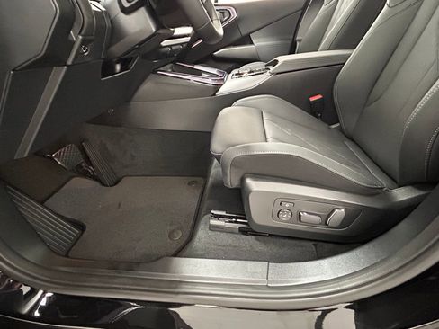 Used 2025 BMW X3 xDrive30i w/ Convenience Package image 30