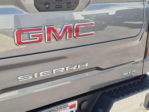Used 2022 GMC Sierra 1500 SLT w/ SLT Premium Plus Package RWD image 33