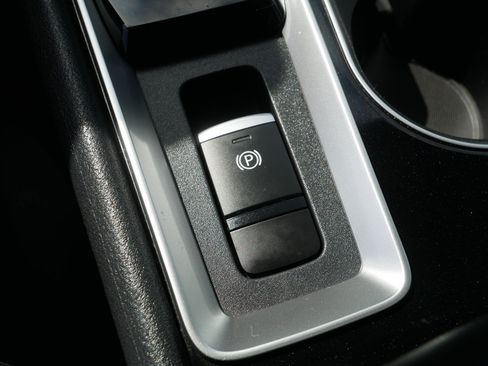 Certified 2021 Nissan Altima 2.5 SV AWD/4WD image 31