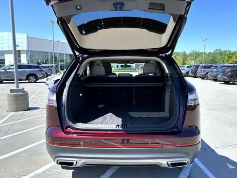 Used 2023 Lincoln Nautilus Reserve w/ Cargo Utility Package AWD/4WD image 21