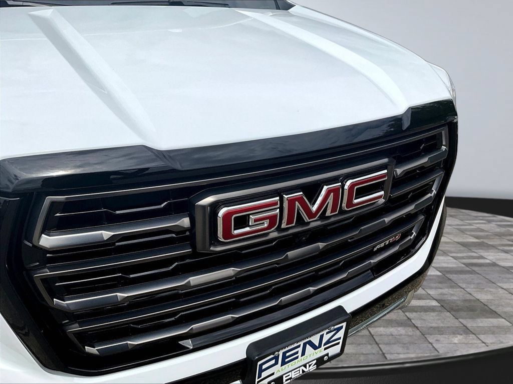 New 2026 GMC Yukon XL AT4 Ultimate w/ LPO, Floor Liner Package AWD/4WD image 37