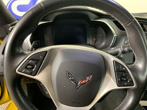 Used 2015 Chevrolet Corvette Stingray Coupe w/ 3LT Preferred Equipment Group image 21