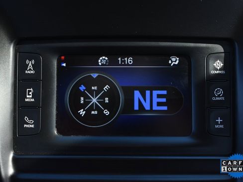 Used 2015 Chrysler 200 Limited w/ Convenience Group image 37