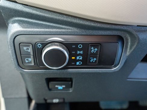 Used 2023 Ford Bronco Wildtrak image 33