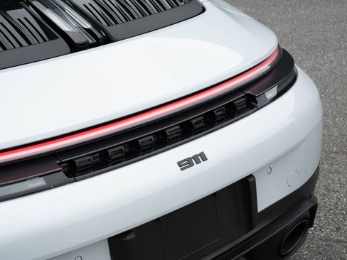 Certified 2025 Porsche 911 Carrera w/ Premium Package RWD image 30
