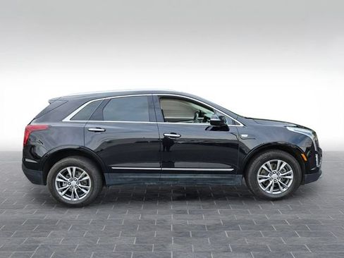 Used 2023 Cadillac XT5 Premium Luxury w/ LPO, Floor Liner Package AWD/4WD image 4