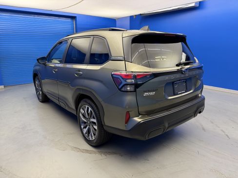 Certified 2026 Subaru Forester Touring AWD/4WD image 5
