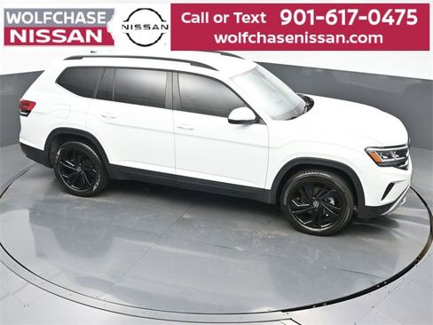 Used 2023 Volkswagen Atlas SE image 35