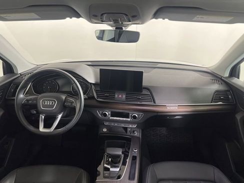 Used 2023 Audi Q5 2.0T Premium w/ Convenience Package image 18